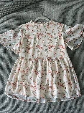 Women’s Floral Blouse size XS